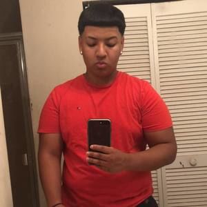 Meet your Posher, Moises